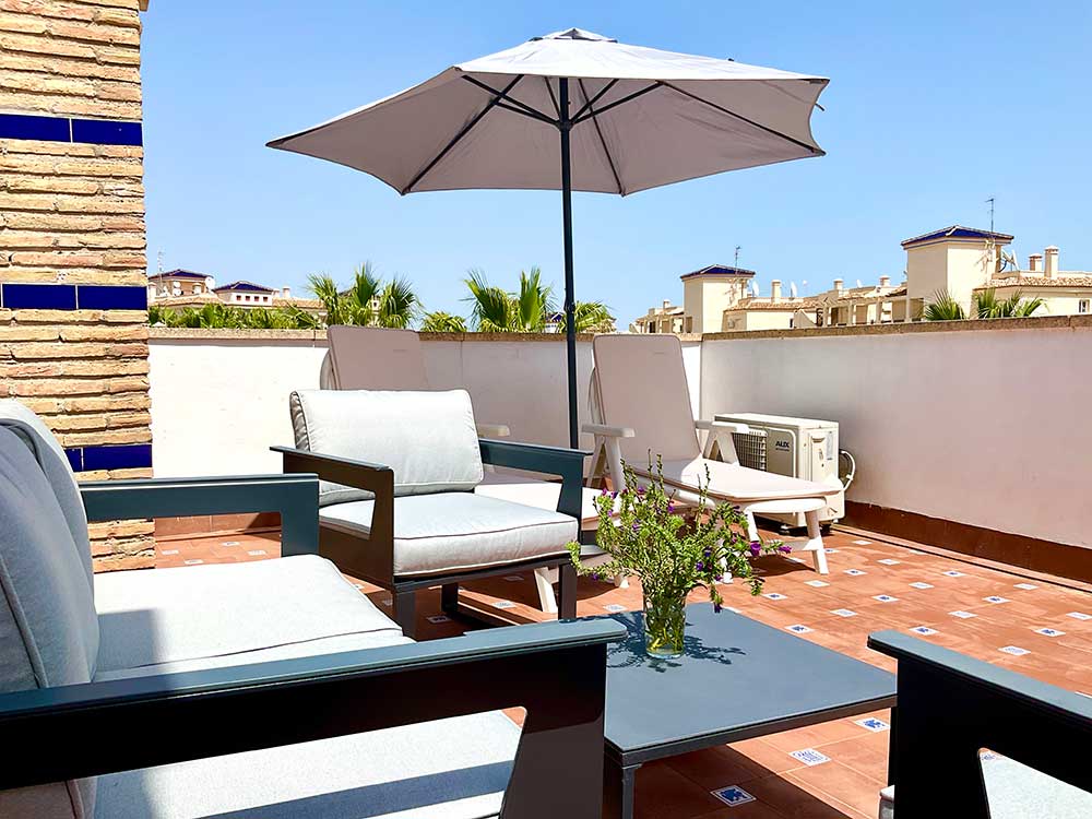 View rooftop terrace Penthouse Bungalow